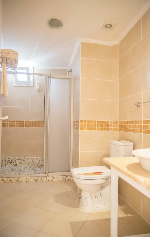 Kortan Hotel Тургутрейс Екстериор снимка